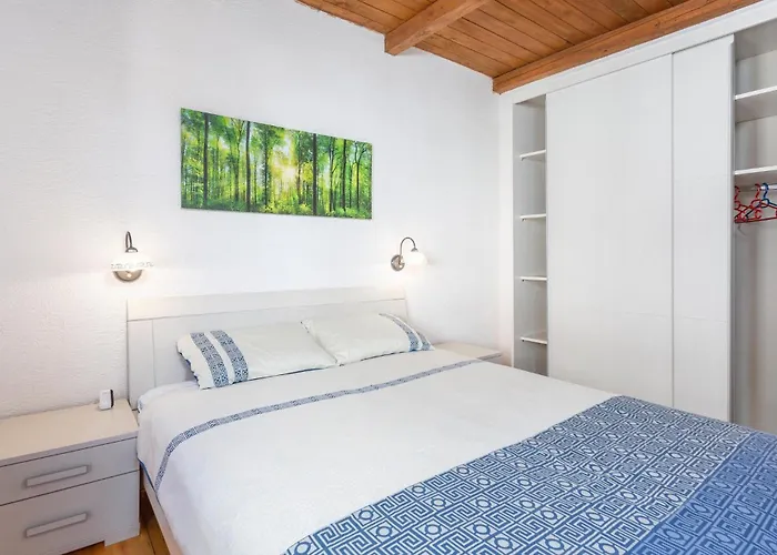 Appartement Cozy In With Sauna Punat